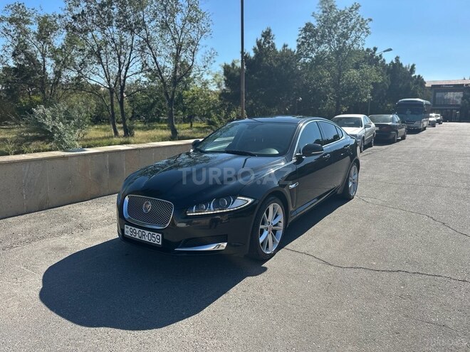 Jaguar XF-5