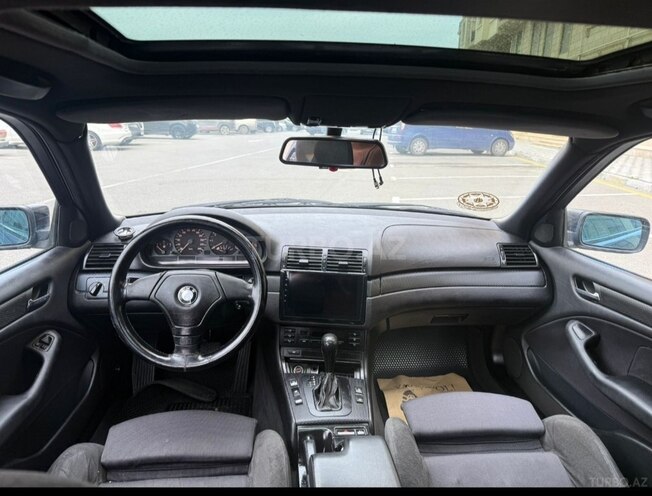 BMW 320-8