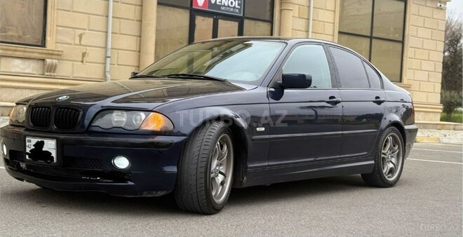 BMW 320-4