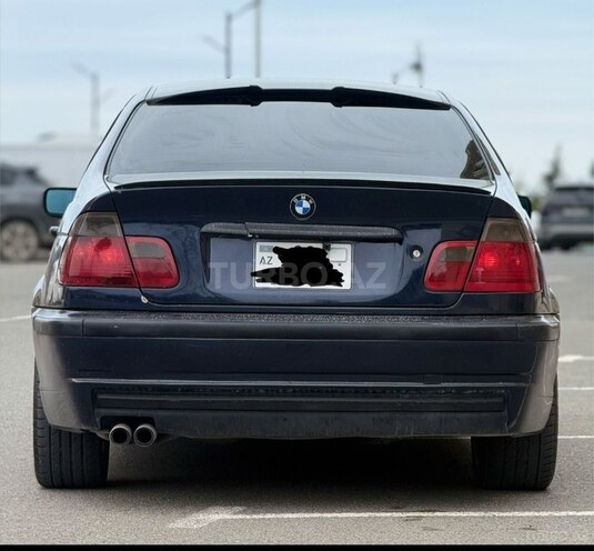 BMW 320-2