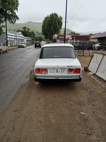LADA (VAZ) 2107-4