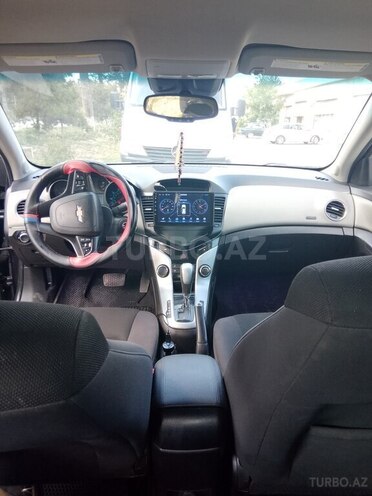 Chevrolet Cruze-5