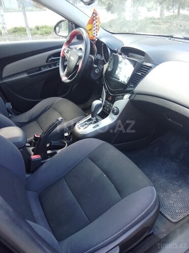 Chevrolet Cruze-6