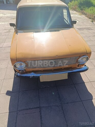 LADA (VAZ) 2102-1