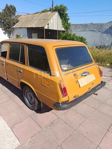 LADA (VAZ) 2102-5