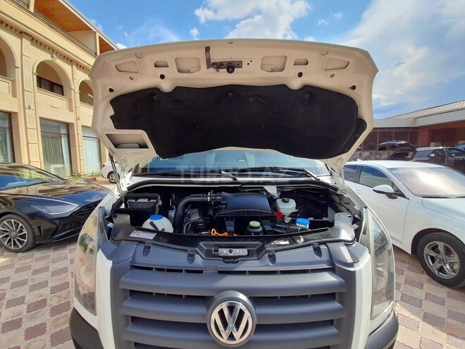 Volkswagen Crafter-7