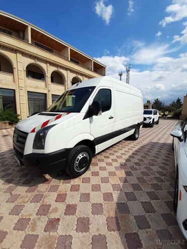 Volkswagen Crafter-3