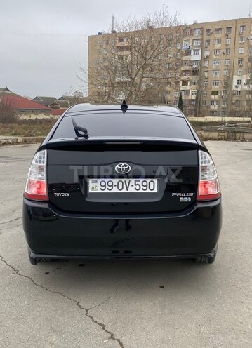 Toyota Prius-4