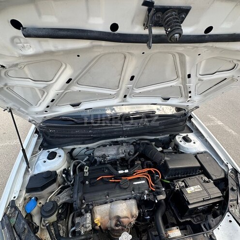 Kia Rio-14