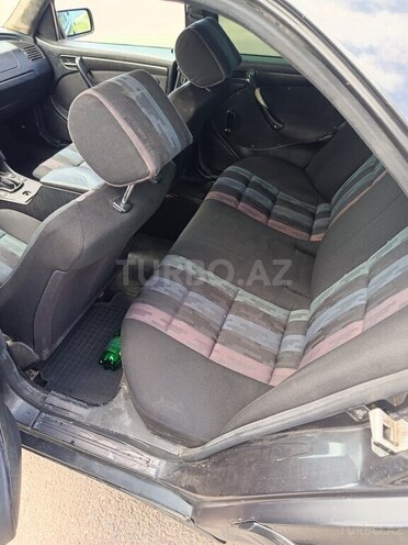 Mercedes C 200-8