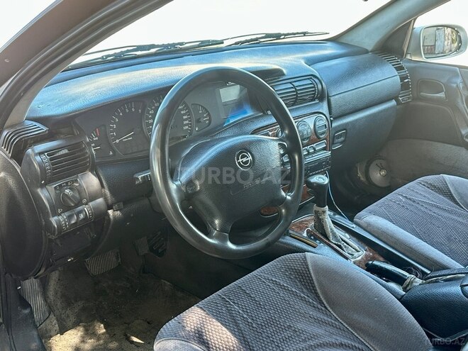 Opel Omega-6