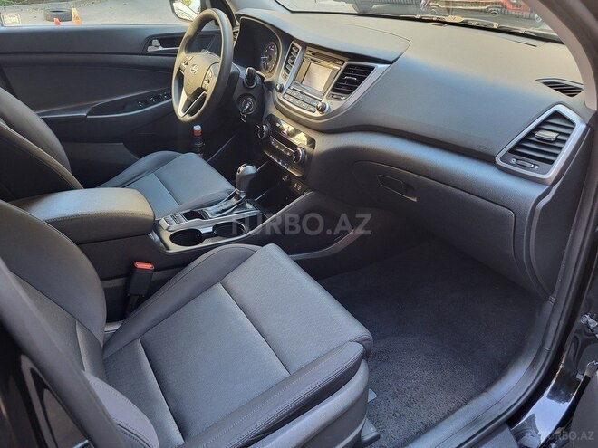 Hyundai Tucson-11