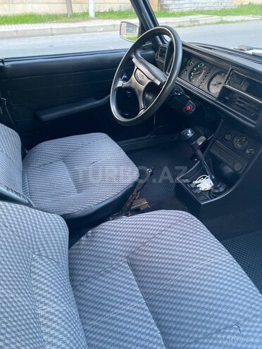 LADA (VAZ) 2107-8