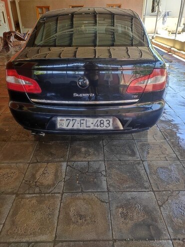 Skoda Superb-2