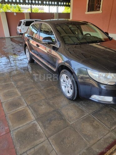 Skoda Superb-4
