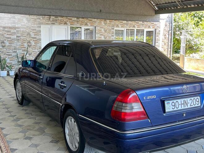 Mercedes C 200-8