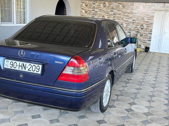 Mercedes C 200-7