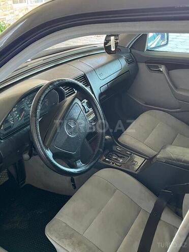 Mercedes C 200-9