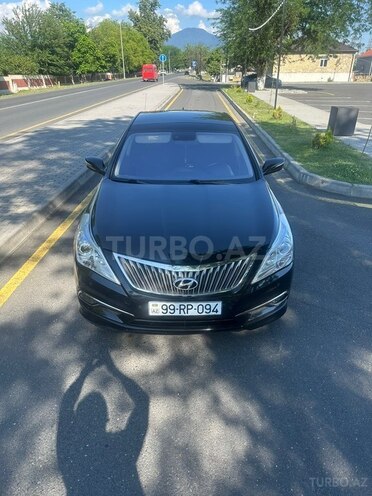 Hyundai Azera-1