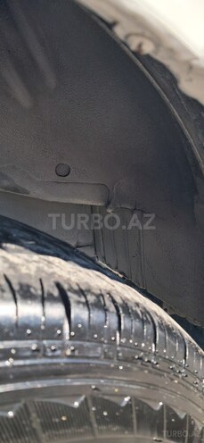Ford Transit-8