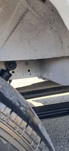 Ford Transit-12