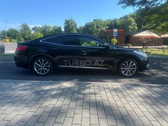 Hyundai Azera-3