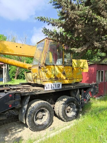 ZIL 133-6