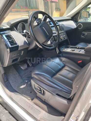 Land Rover Discovery-9