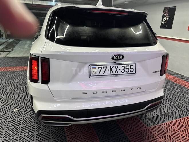 Kia Sorento-9