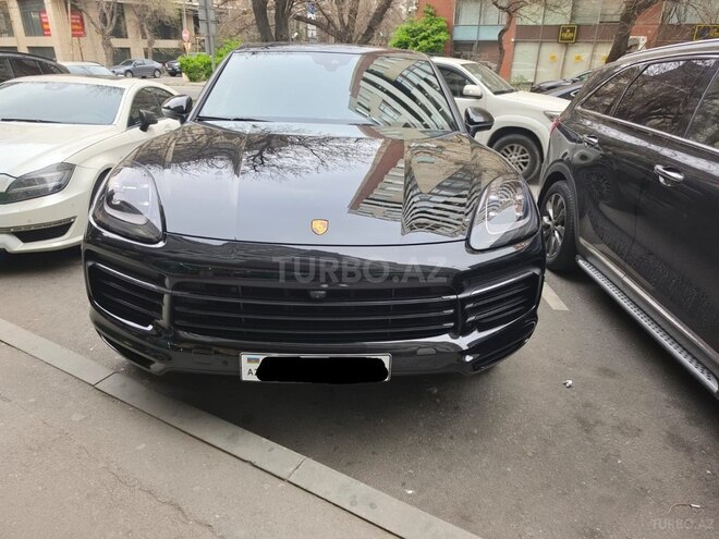 Porsche Cayenne-1