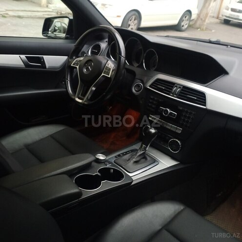 Mercedes C 250-6