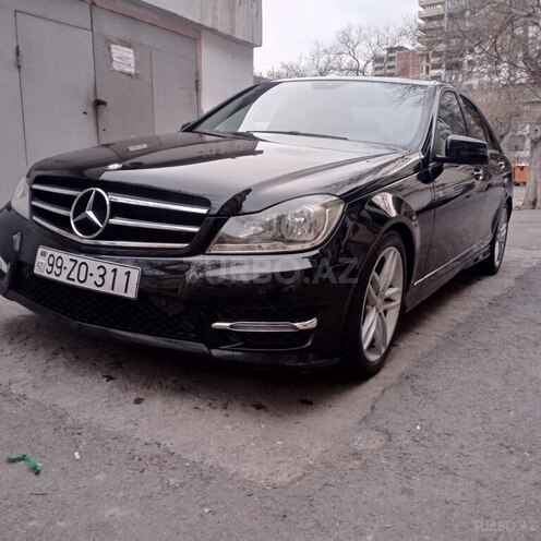 Mercedes C 250-1
