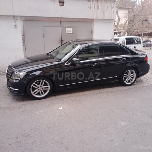 Mercedes C 250-10