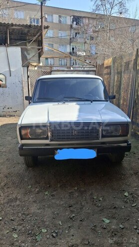 LADA (VAZ) 2107-1
