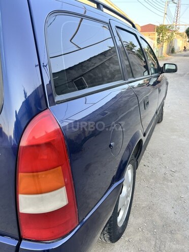 Opel Astra-15