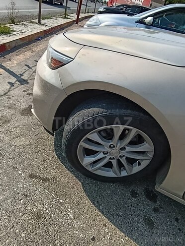 Chevrolet Malibu-9