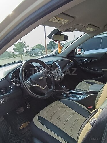 Chevrolet Malibu-6