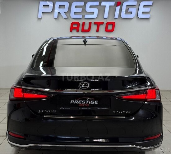 Lexus ES 250-6