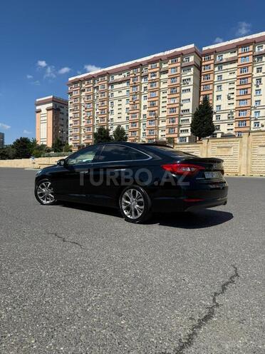 Hyundai Sonata-5