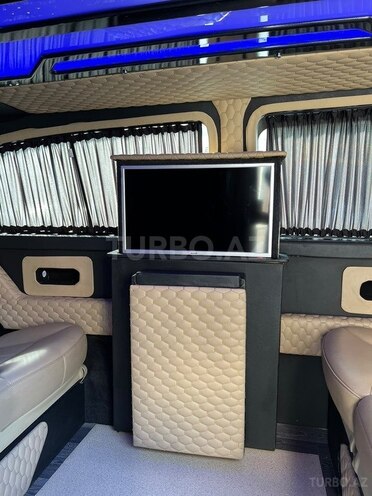 Mercedes Vito 115 CDI-9