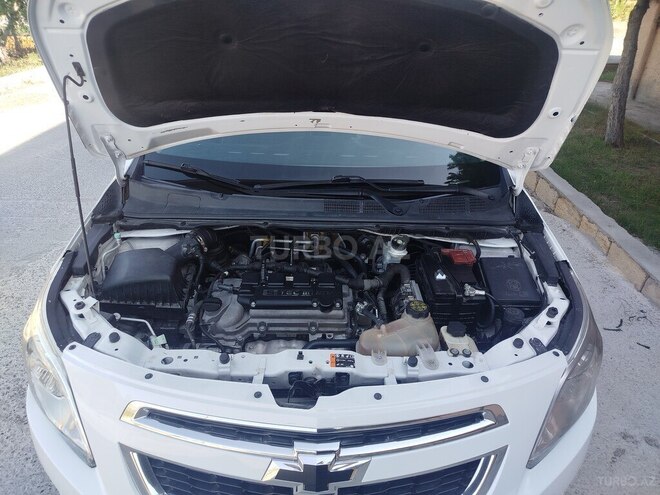Chevrolet Cobalt-10