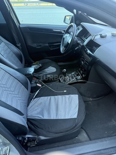 Opel Astra-8