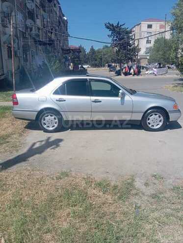 Mercedes C 220-7