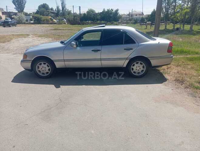 Mercedes C 220-6