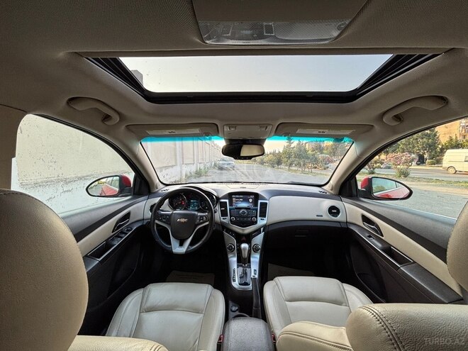 Chevrolet Cruze-19