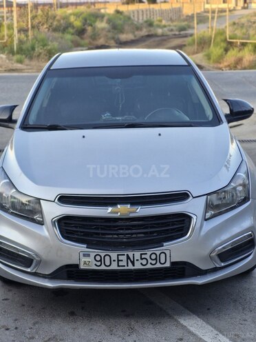 Chevrolet Cruze-12