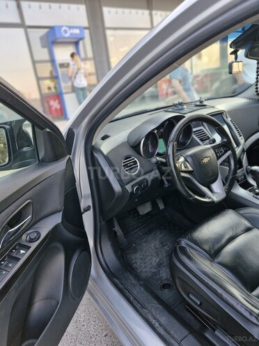 Chevrolet Cruze-4