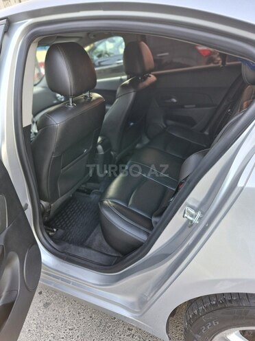 Chevrolet Cruze-7