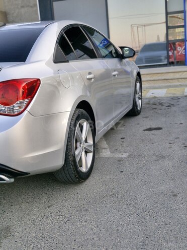 Chevrolet Cruze-8