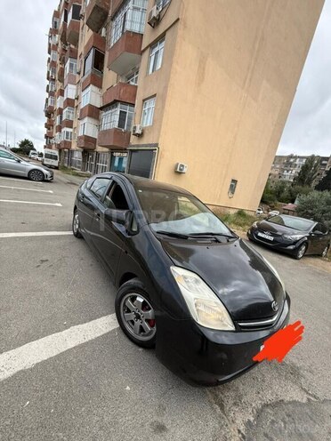Toyota Prius-1